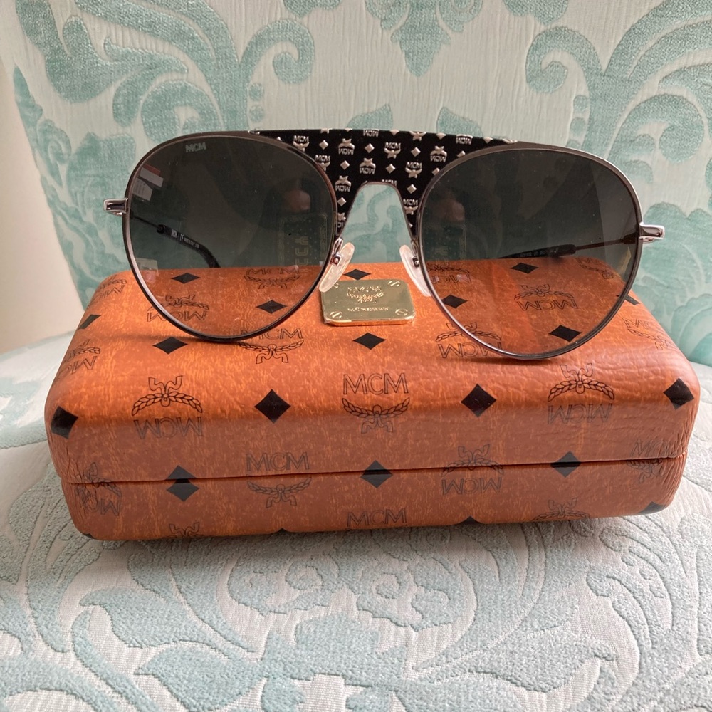 MCM SUNGLASSES!!